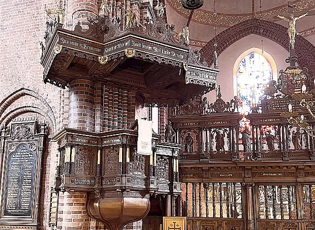 Die Kanzel im Meldorfer Dom